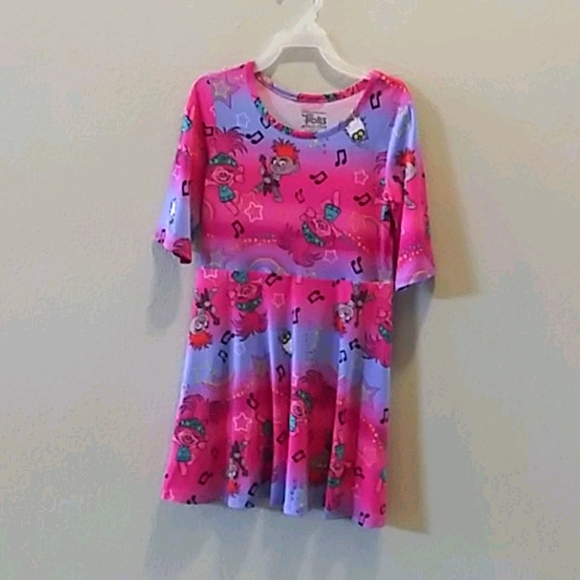 TROLLS WORLD TOUR DRESS 2-PACK SIZE 6-6X - Picture 6 of 7